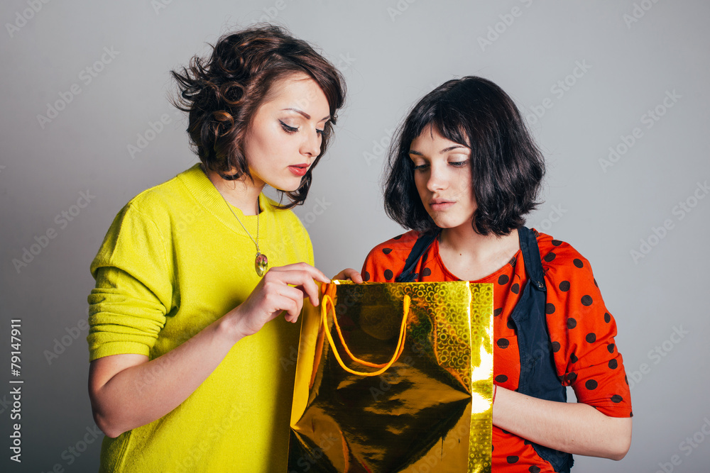 shopping woman happy looking shopping woman happy looking