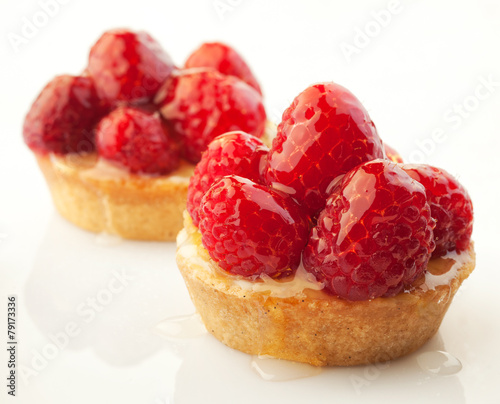 Raspberry tarts