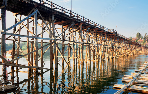 old wooden bridge Mon in Sangkhla Buri, province Kanchanaburi, T © Mik Man