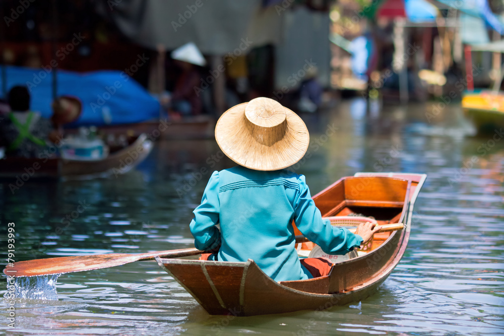 saleswoman at Floating Market Damnoen Saduak, Thailand