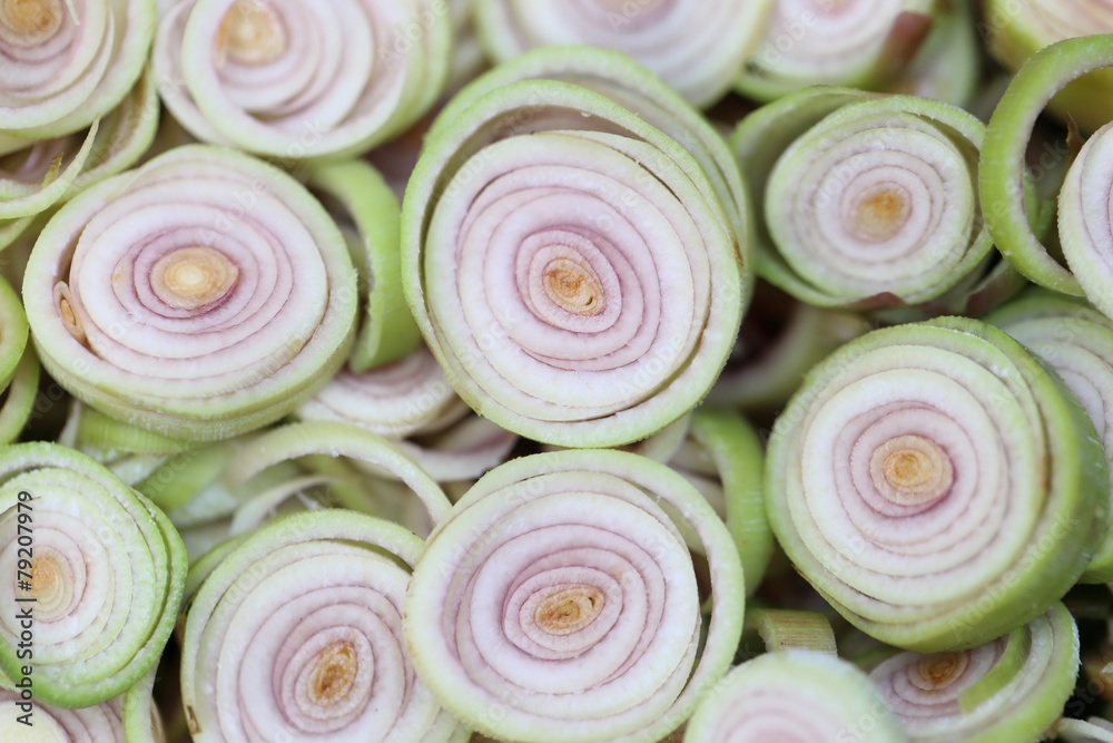 Obraz premium Sliced lemongrass for background.