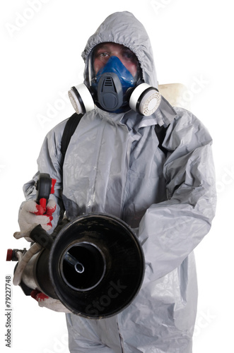 PEST CONTROL WORKER