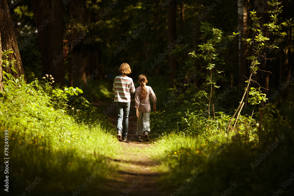 Boy with a girl go through the woods Boy with a girl go through the woods