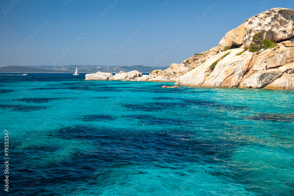 Fototapeta premium Clear turquoise water of Cala Corsara in Sardinia