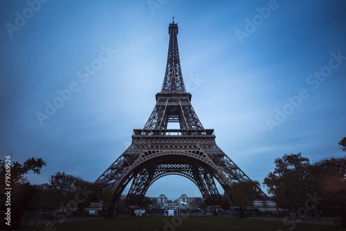 Fototapeta Naklejka Na Ścianę i Meble -  Eiffel tower in Paris,France