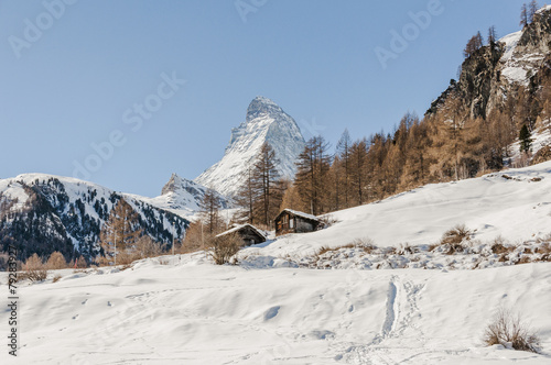 Zermatt, Dorf, Walliser Alpen, Furi, Winterferien, Schweiz photo