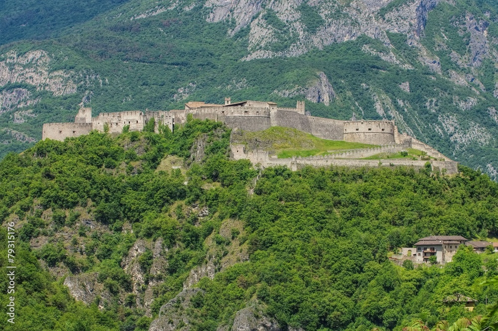 Castel Beseno 05