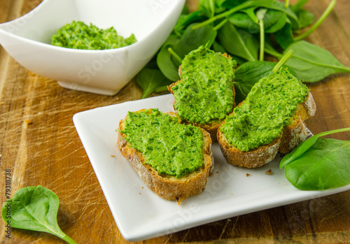 Spinach spread on bread