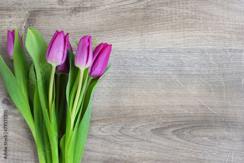 coffee mug flowers tulips vintage wood background