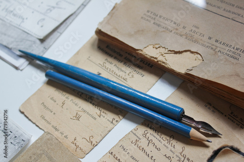 Old documents and writing i...