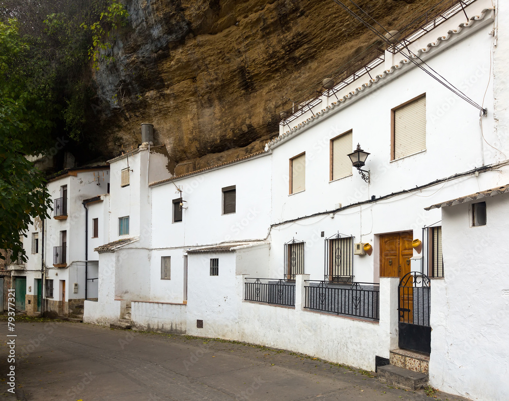 Dwellings built into rock. Setenil de las Bodegas, Spain