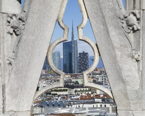 Milano, grattacieli visti dal Duomo