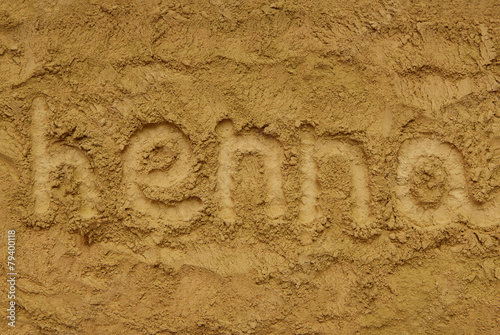 a inscription on the henna