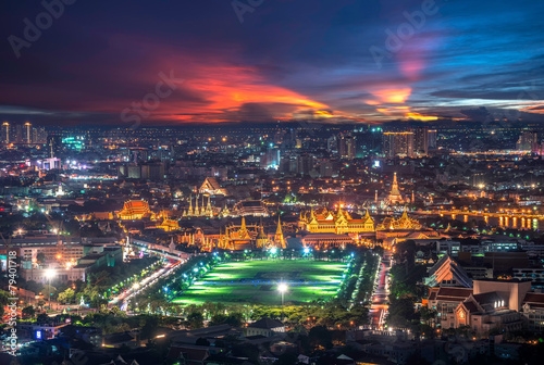 Wat phra kaew sunset