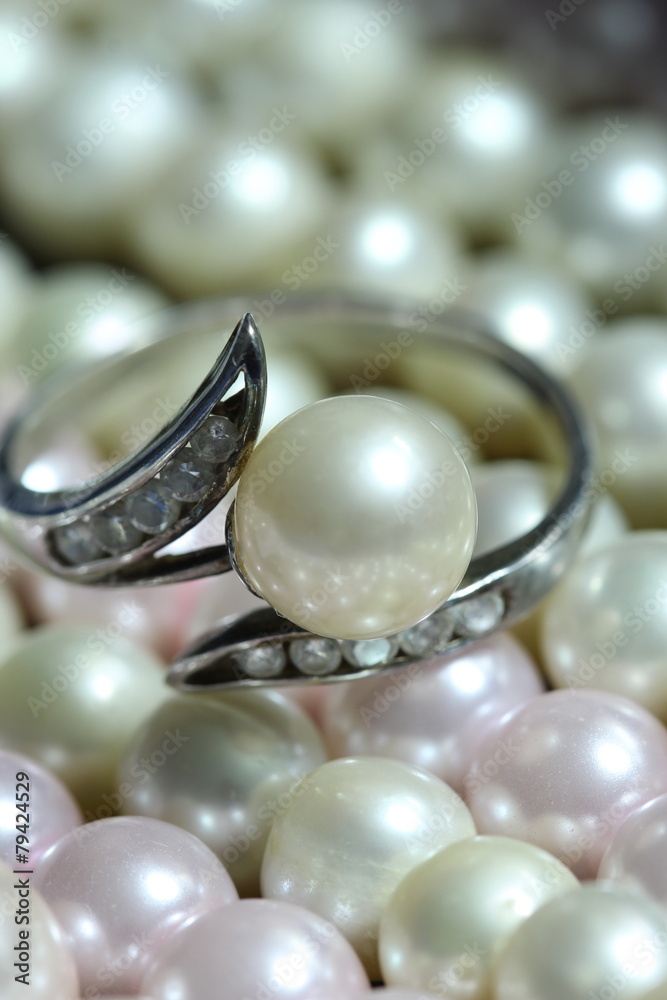 macro gold bead ,golden ball and pearl macro gold bead ,golden ball and pearl
