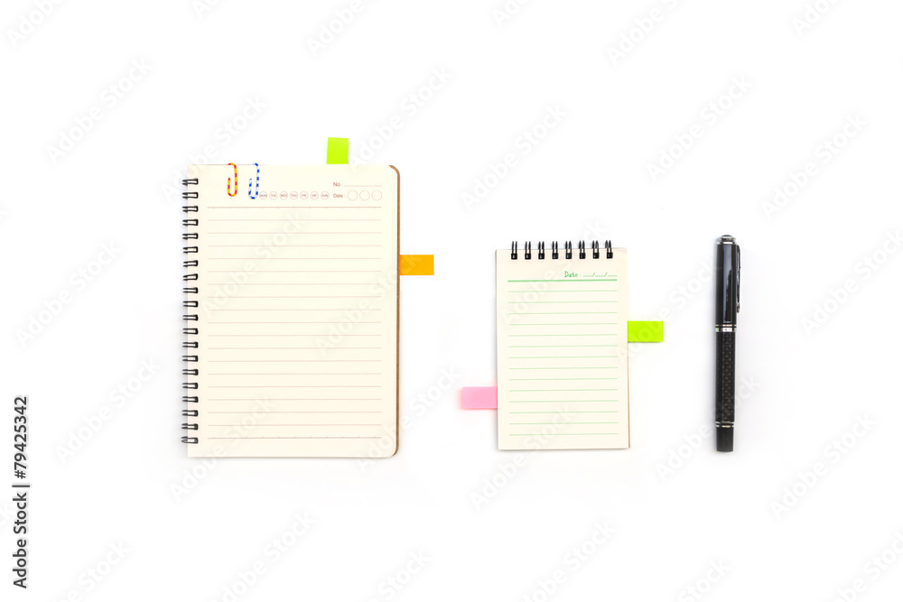 Blank notepad with reminder and pen Blank notepad with reminder and pen