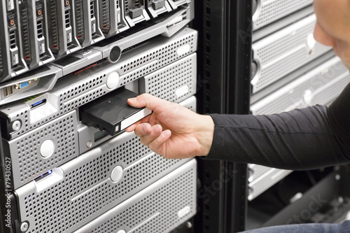 It consultant work with backup in datacenter