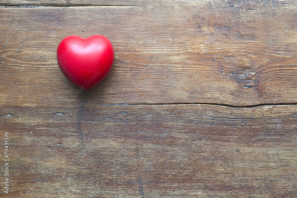 heart on wood heart on wood