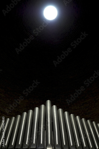 Abstract - church organ