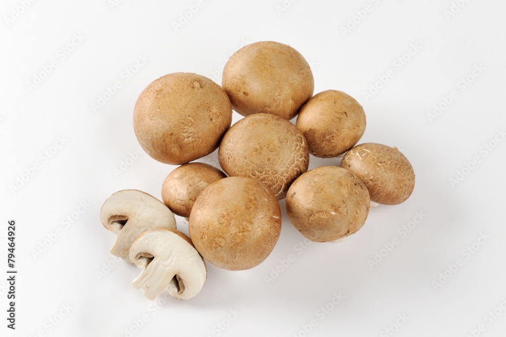 Roman brown mushrooms