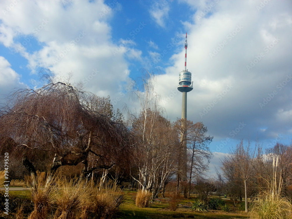 Obraz premium donaupark im winter