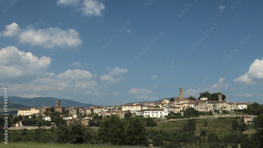 Fototapeta premium Panoramica su Poppi