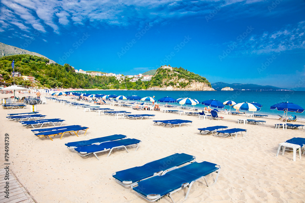 Obraz premium Beautiful Valtos beach near Parga town in Greece.
