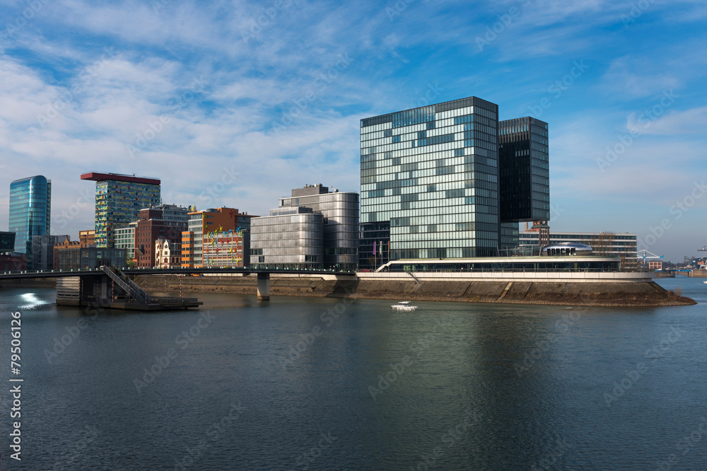 Obraz premium Modern architecture in Düsseldorf