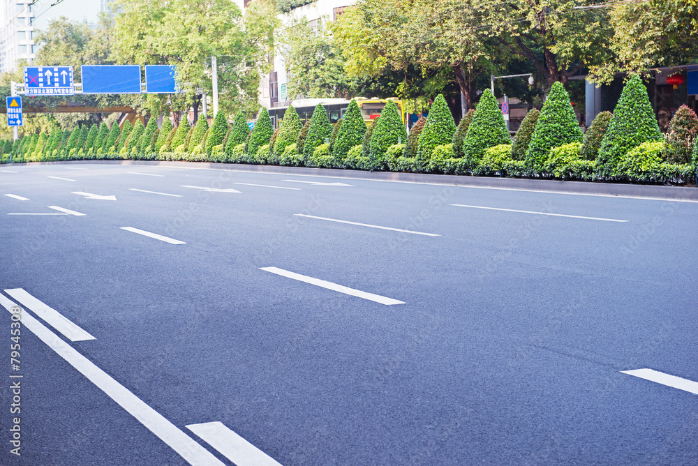 Obraz premium holiday traffic and road background in China