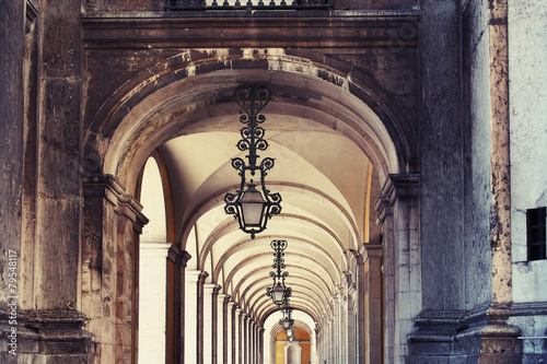 Forged Lanterns in Arcade, Rua Augusta Arch