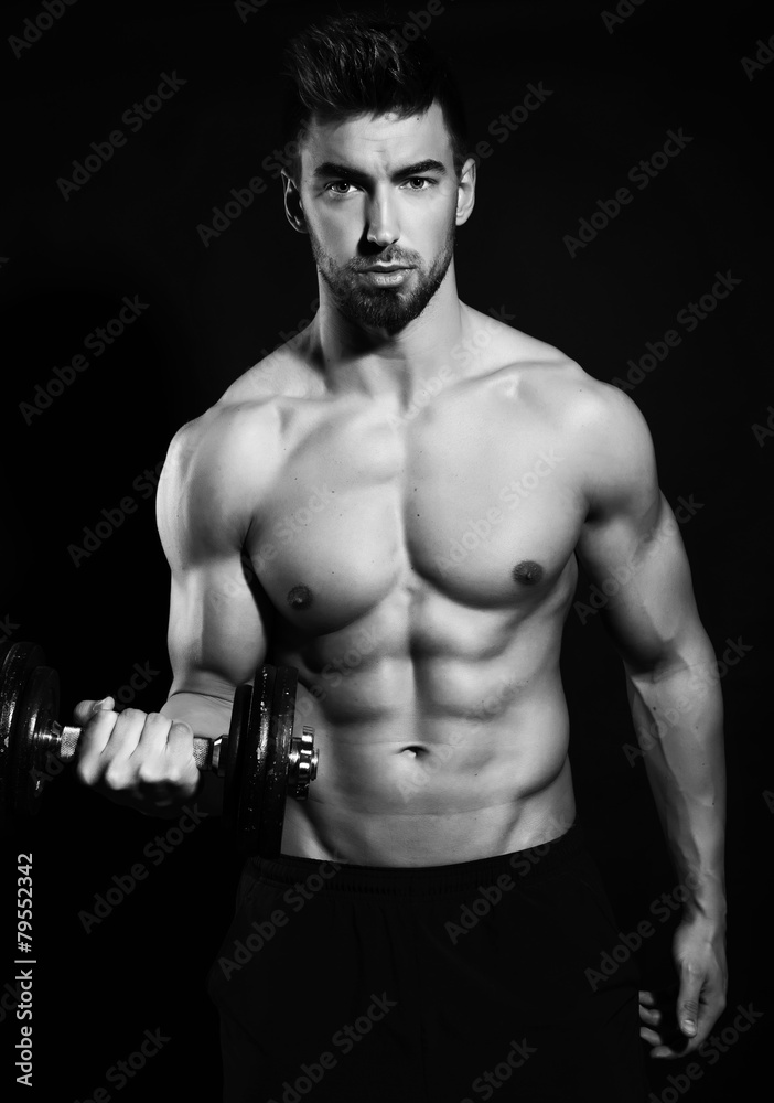 Fototapeta premium handsome young bodybuilder
