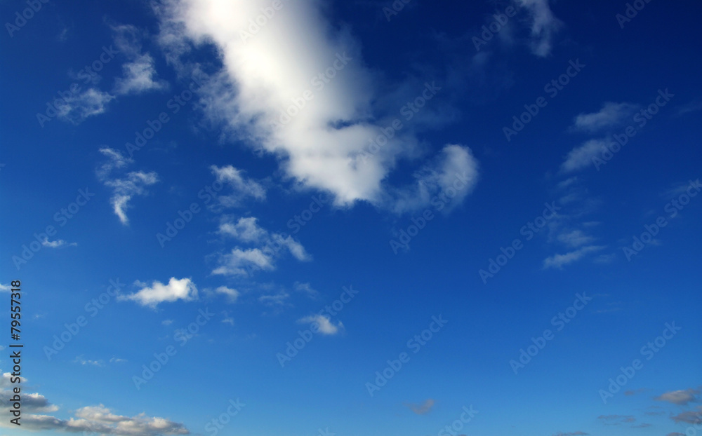 Obraz premium white clouds