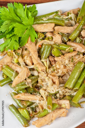 Green beans with chicken