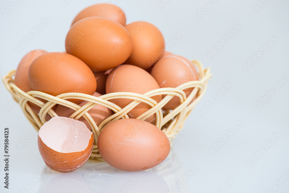fresh egg and broken eggs isolated on white background fresh egg and broken eggs isolated on white background