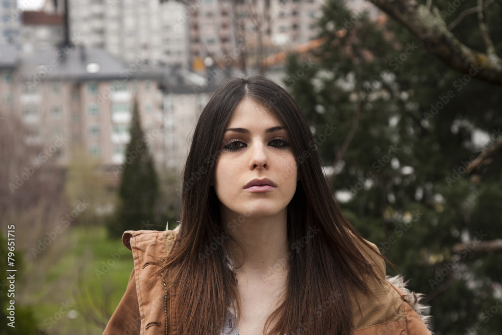 Fototapeta premium portrait of young girl outdoors