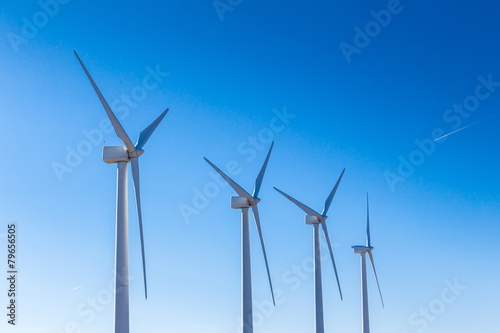 wind farm © Cardaf