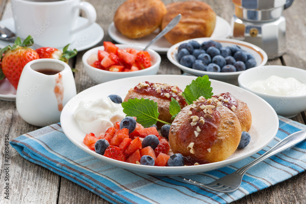 sweet cheese pancakes with berries and cream sweet cheese pancakes with berries and cream