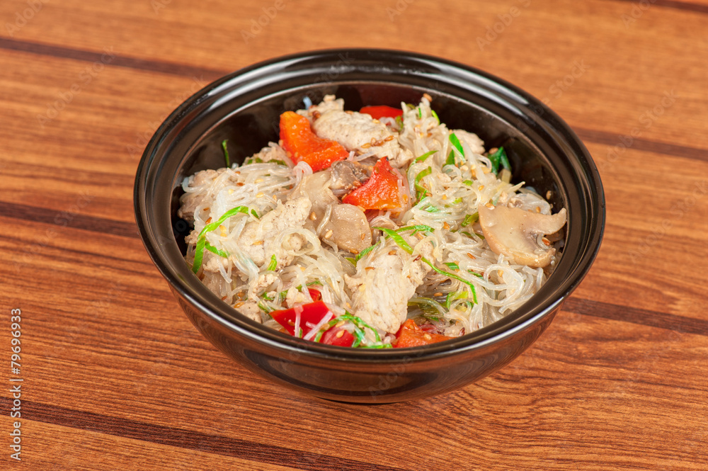noodles with chicken