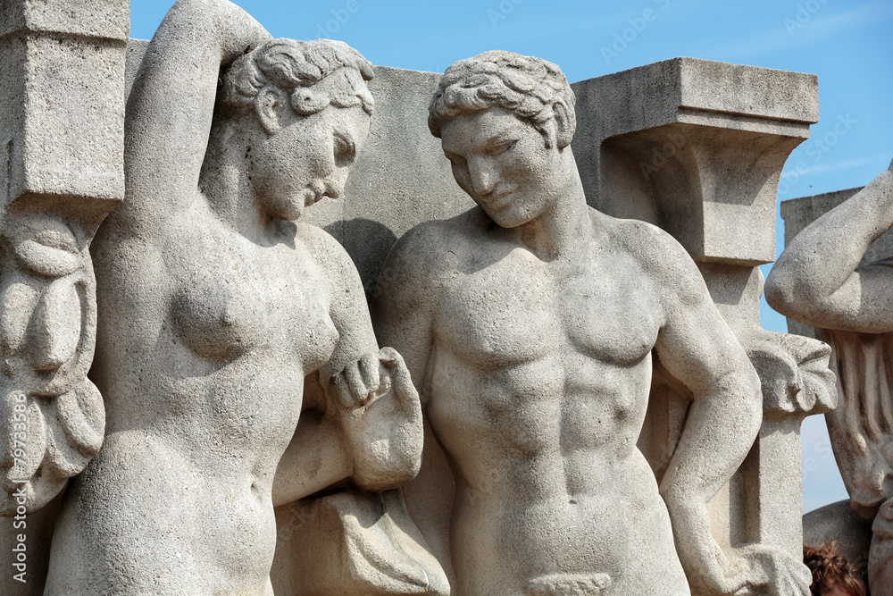 Naklejka premium Paris - The sculptures on Tracadero.