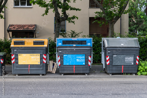 Garbage containers