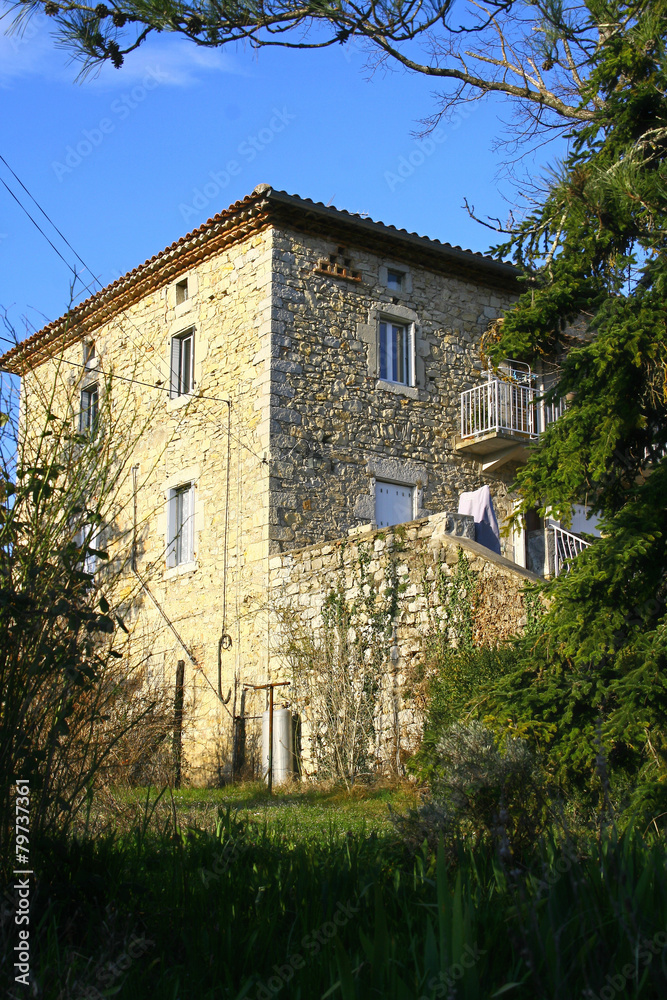 maison de caractère dans le sud de l'Ardèche