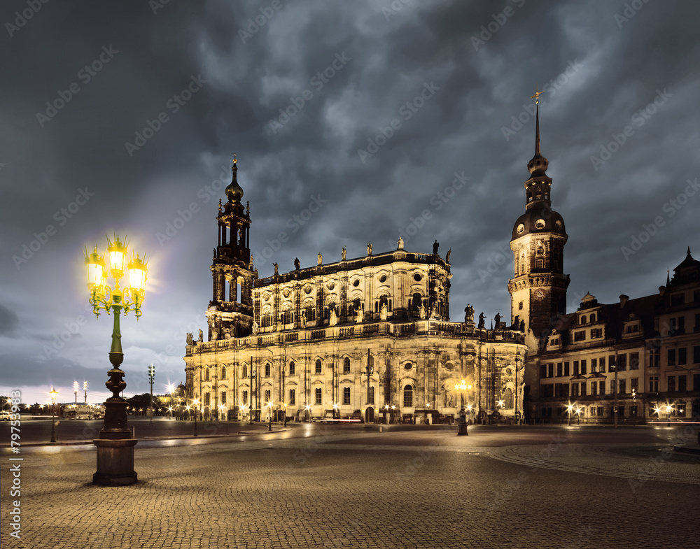 Dresden, Hofkirche at night