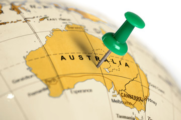 Fotobehang Australië Groene speld op kaart Australië  © Zerophoto