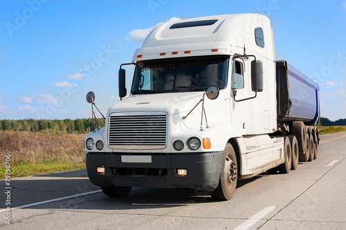 Wallpaper Mural dump truck goes on country highway Torontodigital.ca