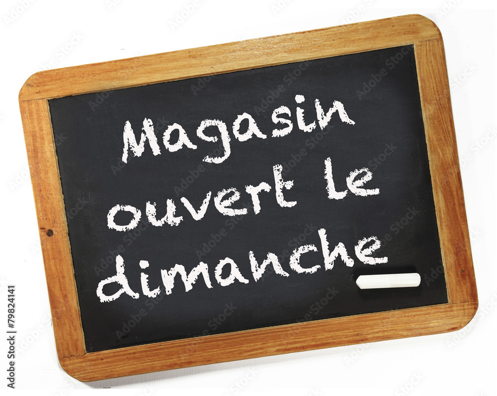 ardoise magasin ouvert le dimanche foto de Stock Adobe Stock
