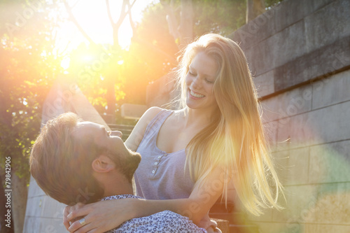 Fotografi couple visiing Paris