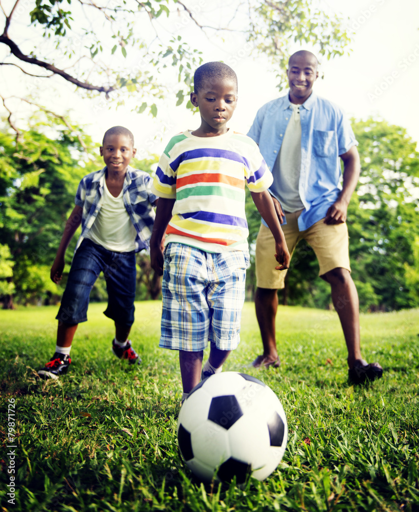 Fototapeta premium African Family Happiness Holiday Vacation Activity Concept