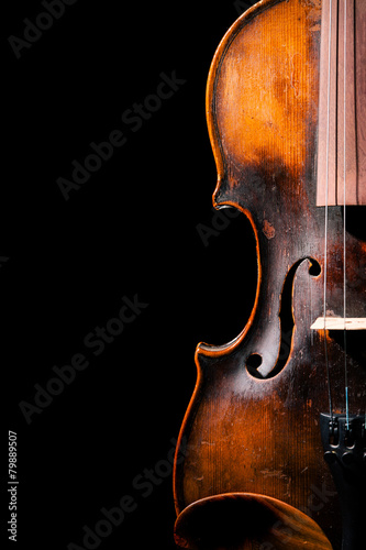 Canvas Print Vintage violin on black background