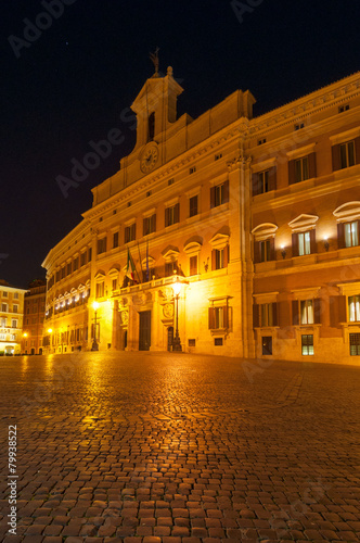 Roma Palzzo di Montecitorio photo