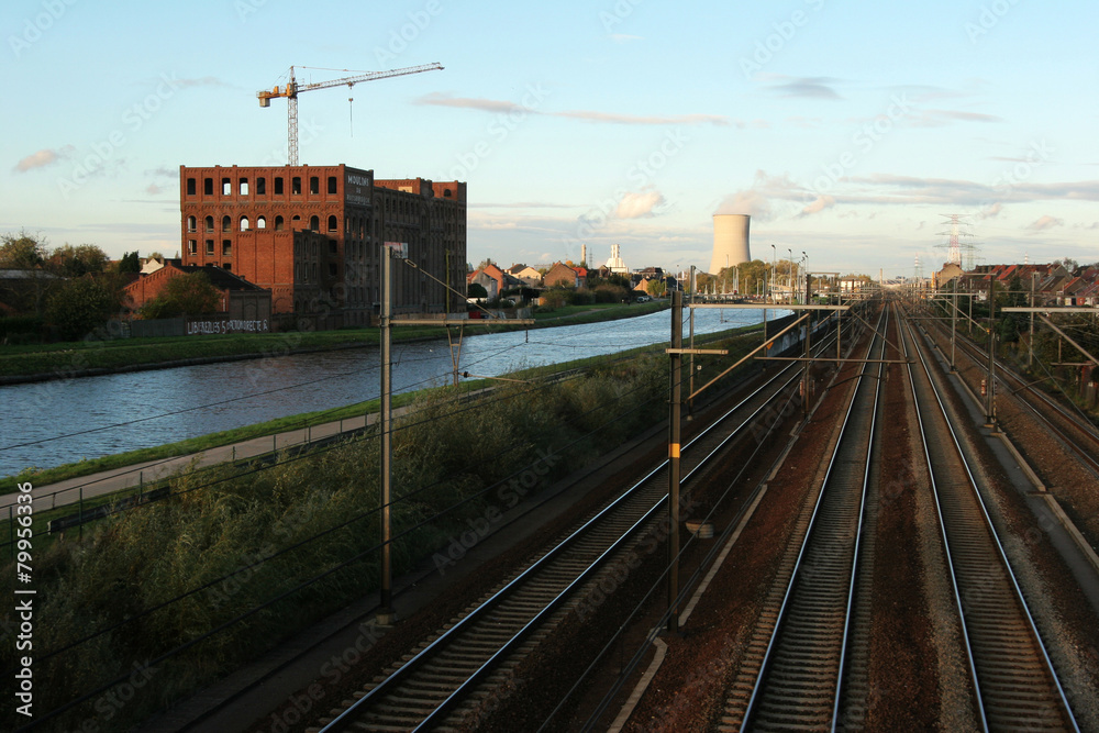 train2 train2